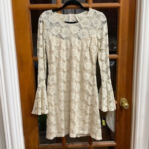 NWT Junior Large Beige Lace lined dress